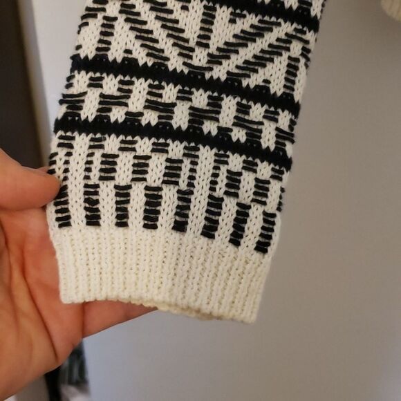 Joie Cardigan   - Picture 4 of 6